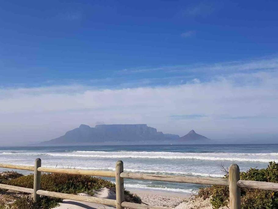 Apartment Front Sea View Apartment, Table View Cape Town
